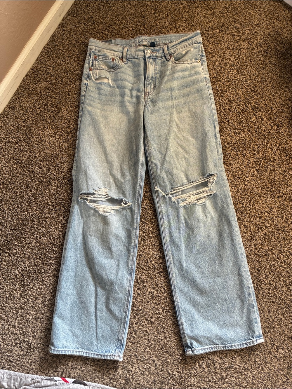 American Eagle Outfitters Light Blue Distressed Straight Leg Jeans